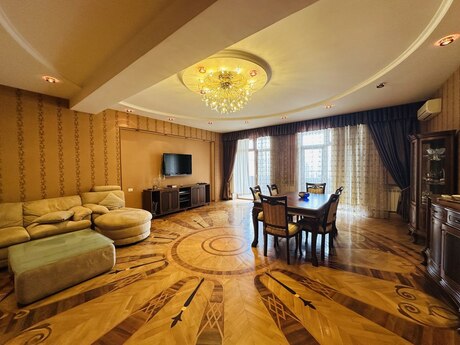 3 otaq · 162 m² · 13/16 mərtəbə, 28 May
