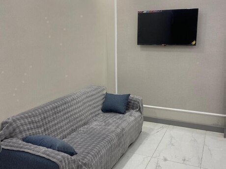 Kirayə 2 otaqlı mənzil, 70 m², West Town: 800 ₼/ay 2