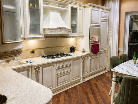 5 otaqlı mənzil, 250 m², 28 May: 820 000 ₼ 3