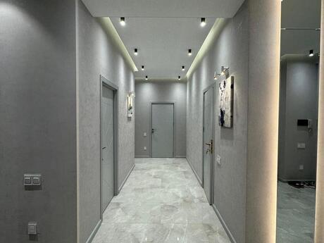Объявление №6408161 - Баку, м. Элмляр Академиясы, 3-комн., 130 м², 5/16 этаж