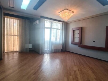 4 otaqlı mənzil, 170 m², İnşaatçılar: 399 000 ₼ 4