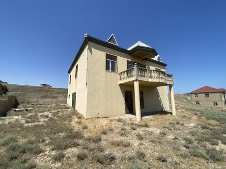 10 otaqlı həyət evi, 200 m², Hökməli: 70 000 ₼ 2