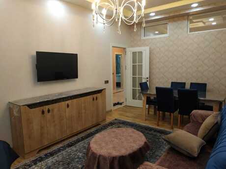 Kirayə 3 otaqlı mənzil, 110 m², Nəriman Nərimanov: 1 200 ₼/ay 2