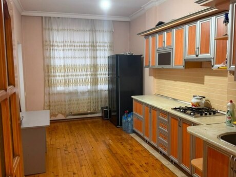 Kirayə 3 otaqlı mənzil, 100 m², İnşaatçılar: 798 ₼/ay 5