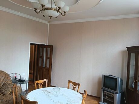 Kirayə 2 otaqlı mənzil, 80 m², 28 May: 800 ₼/ay 2