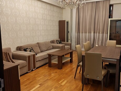 Kirayə 3 otaqlı mənzil, 105 m², Qara Qarayev: 960 ₼/ay 4
