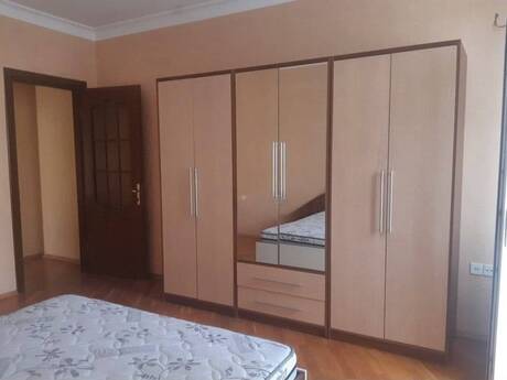 Kirayə 3 otaqlı mənzil, 130 m², Nəsimi: 900 ₼/ay 4