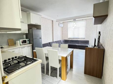 Kirayə 2 otaqlı mənzil, 70 m², Memar Əcəmi: 800 ₼/ay 4