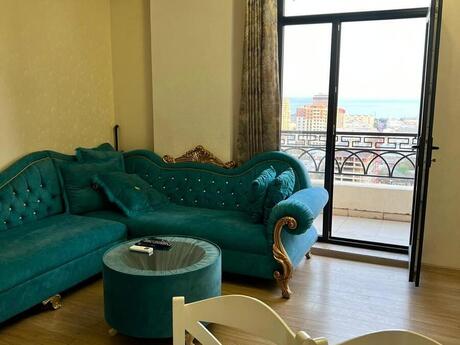 Kirayə 3 otaqlı mənzil, 95 m², 28 May: 1 500 ₼/ay 2