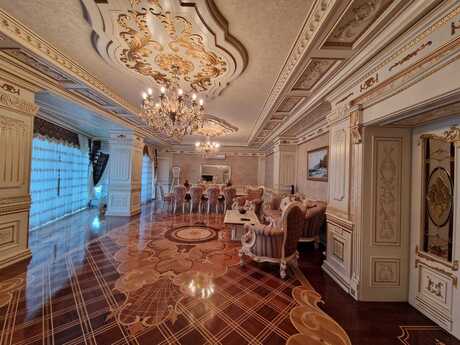 4 otaq · 250 m² · 5/18 mərtəbə, Yasamal
