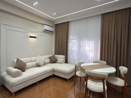 2-room apartment, 65 m², Şah İsmayıl Xətai: 280 000 ₼ 3