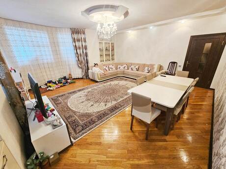 2-room apartment, 105 m², Neftçilər: 246 000 ₼ 2
