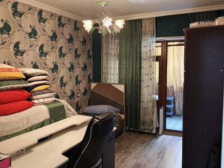 4-комнатная квартира, 90 м², Həzi Aslanov: 240 000 ₼ 4