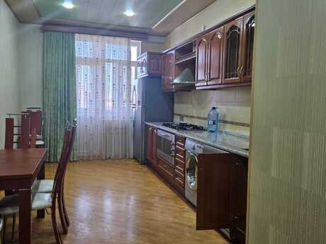 3 otaqlı mənzil, 140 m², Nərimanov: 355 000 ₼ 3