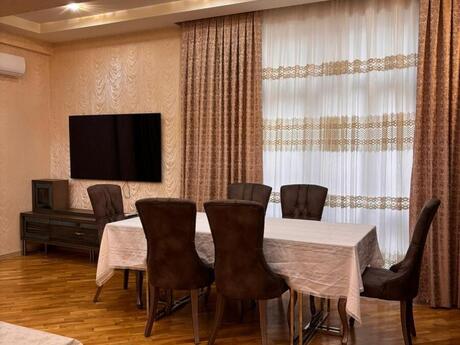 Kirayə 3 otaqlı mənzil, 126 m², 8 Noyabr: 1 500 ₼/ay 2