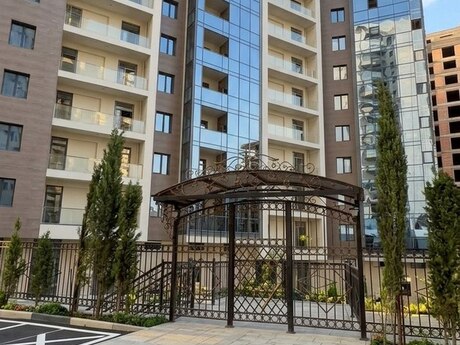2-room apartment, 52 m², Nizami: 240 000 ₼ 4