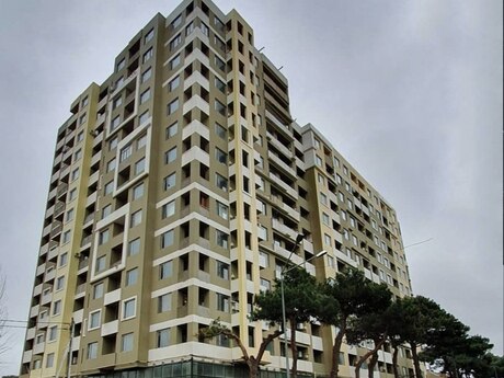 Elan №6408680 - Bakı, Qaraçuxur q., 2 otaqlı, 70 m², 8/12 mərtəbə
