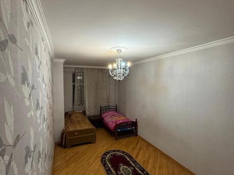 Аренда: 3-комнатная квартира, 170 м², 8 Noyabr: 1 000 ₼/мес 3
