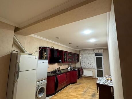 Аренда: 3-комнатная квартира, 170 м², 8 Noyabr: 1 000 ₼/мес 4