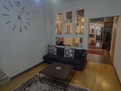 Kirayə 2 otaqlı mənzil, 100 m², 28 May: 1 600 ₼/ay 3