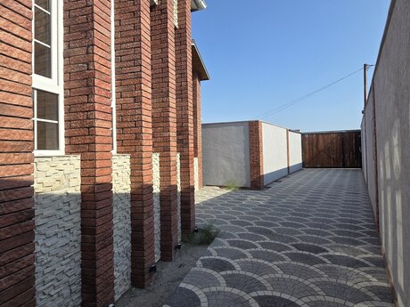 3 otaqlı həyət evi, 98 m², Binə: 95 000 ₼ 4