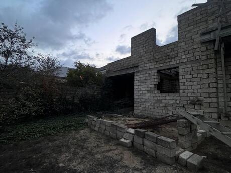 7 otaqlı həyət evi, 250 m², Yeni Ramana: 45 000 ₼ 3