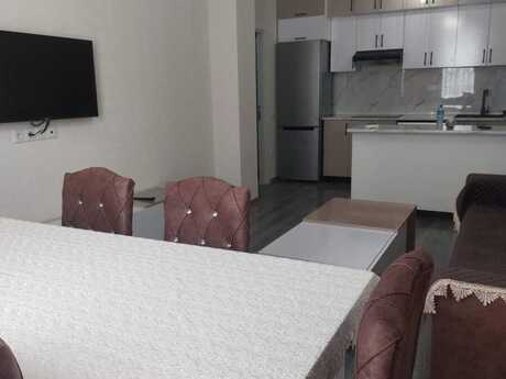 3-room apartment for rent, 85 m², 20 Yanvar: 850 ₼/mo 2