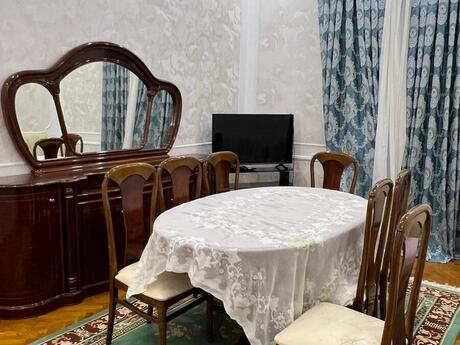 Объявление №6408818 - Баку, м. Сахил, 3-комн., 80 м², 3/3 этаж