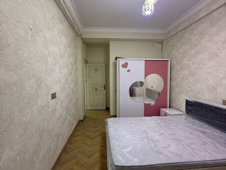 2-room apartment, 72 m², Əhmədli: 173 000 ₼ 5