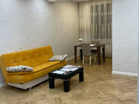 2-room apartment for rent, 75 m², Badamdar: 850 ₼/mo 2