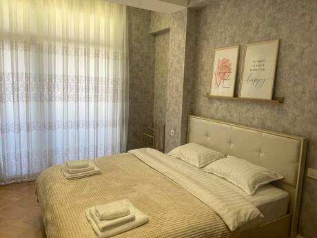 2-room apartment for rent, 75 m², Badamdar: 850 ₼/mo 3