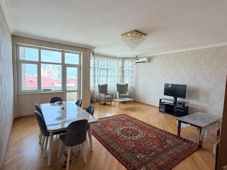 Kirayə 3 otaqlı mənzil, 165 m², İnşaatçılar: 900 ₼/ay 4