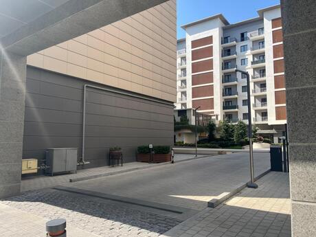 3 otaqlı mənzil, 139 m², Ağ şəhər: 695 000 ₼ 2