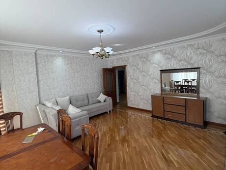 Elan №6408945 - Bakı, Gənclik m., 3 otaqlı, 121 m², 5/16 mərtəbə