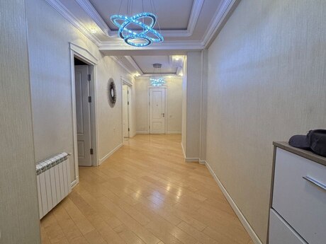3 otaqlı mənzil, 107 m², İnşaatçılar: 249 000 ₼ 4