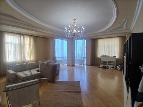 3-room apartment, 167 m², 28 May: 480 000 ₼ 4
