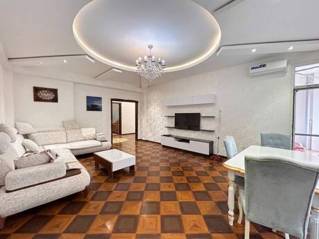 3-комнатная квартира, 137 м², Badamdar: 410 000 ₼ 3