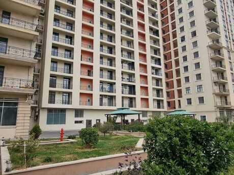 5-комнатная квартира, 237 м², Elmlər Akademiyası: 685 000 ₼ 2
