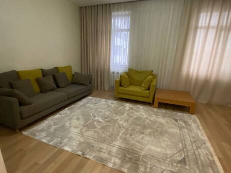Elan №6409022 - Bakı, Gənclik m., 2 otaqlı, 70 m², 8/15 mərtəbə