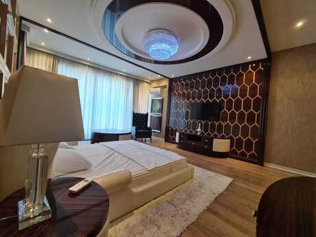 4-room apartment for rent, 250 m², Şah İsmayıl Xətai: 3 000 ₼/mo 5
