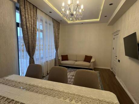 2-room apartment, 85 m², Qara Qarayev: 278 000 ₼ 3