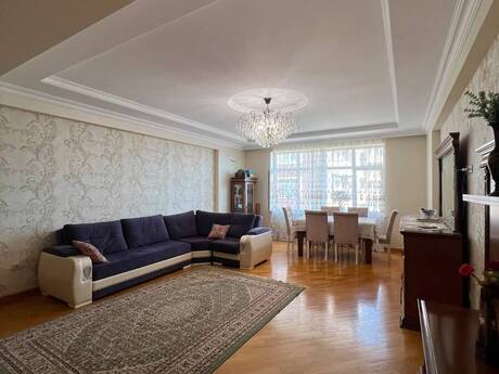3 otaqlı mənzil, 150 m², Badamdar: 449 000 ₼ 2