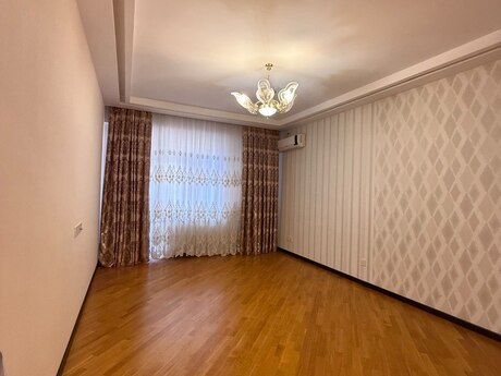 Elan №6409124 - Bakı, İnşaatçılar m., 3 otaqlı, 130 m², 12/17 mərtəbə