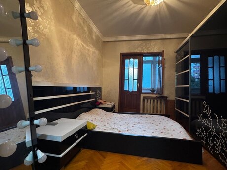 5 otaqlı mənzil, 130 m², Yeni Yasamal: 233 000 ₼ 2