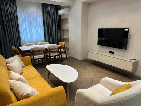 Kirayə 2 otaqlı mənzil, 70,1 m², Ağ şəhər: 1 600 ₼/ay 2