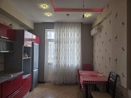 Kirayə 3 otaqlı mənzil, 140 m², Elmlər Akademiyası: 950 ₼/ay 4