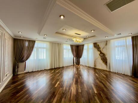 6 otaqlı mənzil, 396 m², Nizami: 1 700 000 ₼ 2