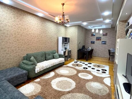 3 otaqlı mənzil, 130 m², 20 Yanvar: 340 000 ₼ 2