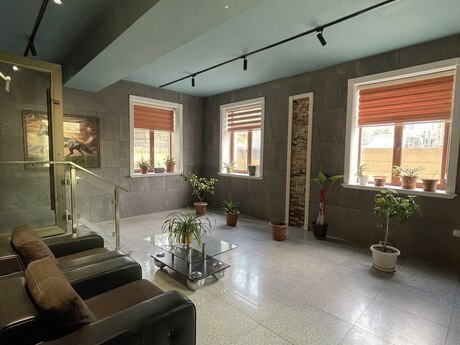 3 otaqlı mənzil, 140 m², 8-ci mikrorayon: 425 000 ₼ 3
