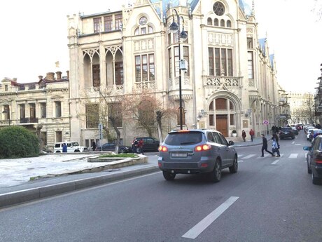 3 rooms · 106 m² · floor 6/8, İçəri Şəhər